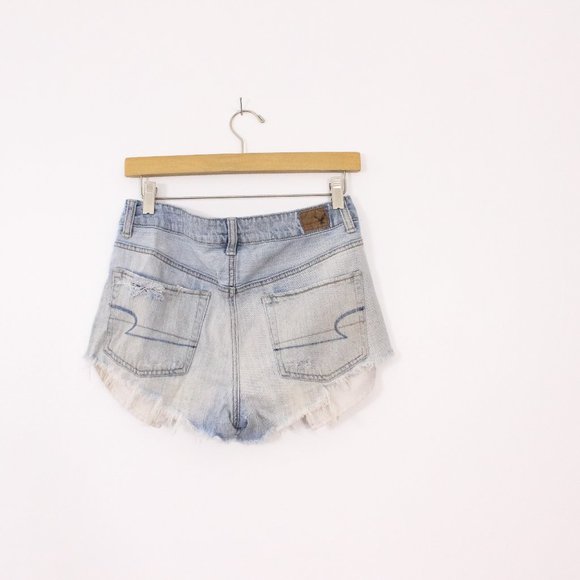 *American Eagle Outfitters Distressed Light Wash Denim Shorts - Picture 3 of 4